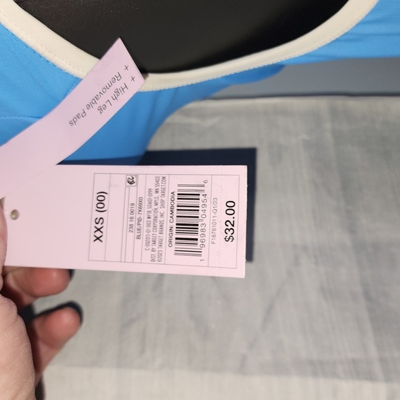 NEW!! Onepiece Swim Suit ❤️ - Picture 4 of 5